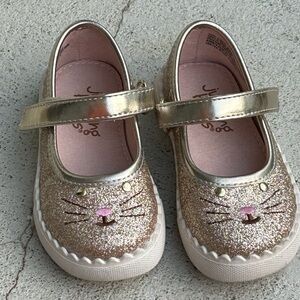 Jumping Beans Kitty Cat Theresa toddler girls Mary Jane shoes.  Size 5 EUC
